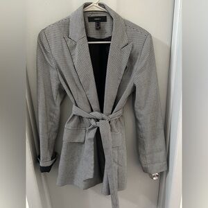Black and White Patterned Belted Blazer